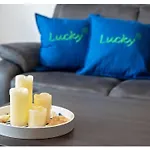 Lucky Comfortable בית נופש